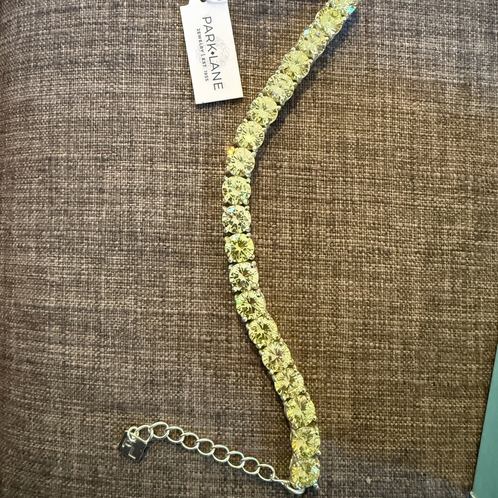 Park Lane Apple Crisp Impression Bracelet